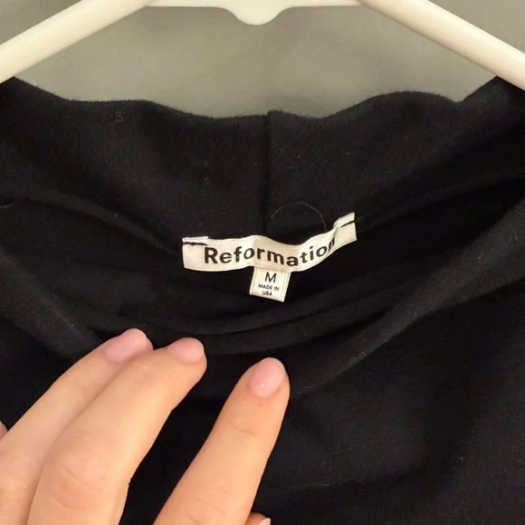 Reformation Lindy Knit Top in Black - Picture 3 of 4